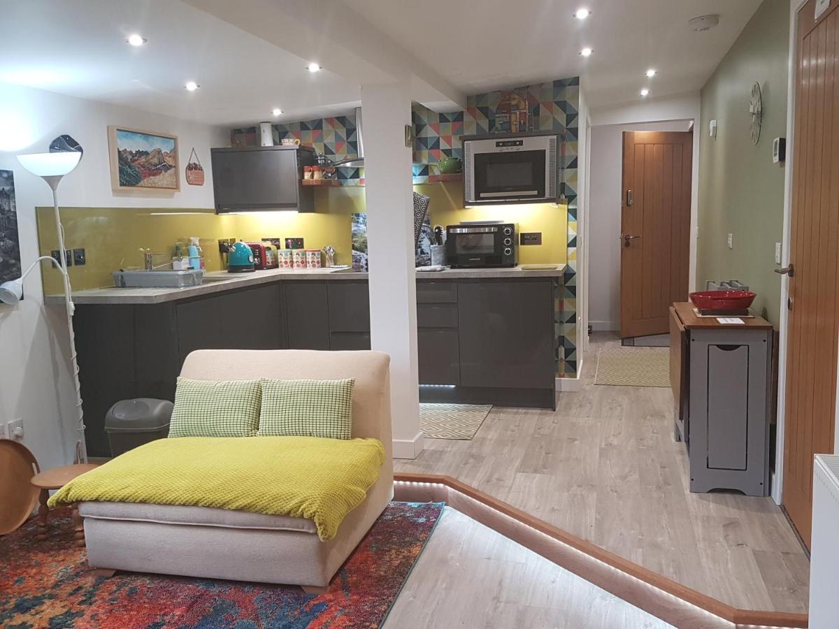 Bayview Lodge New Spacious Apartment Breakish 외부 사진
