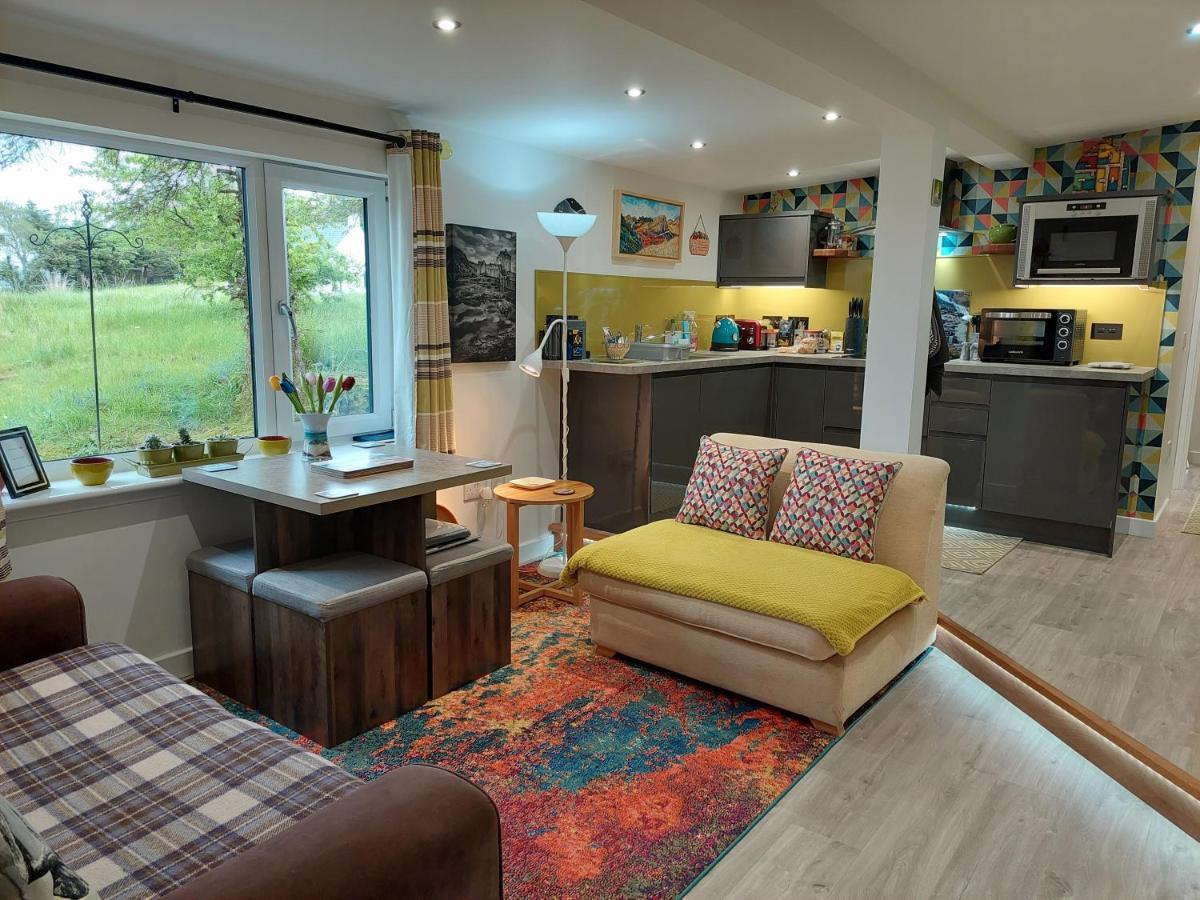 Bayview Lodge New Spacious Apartment Breakish 외부 사진